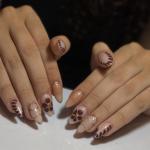 10pcs almond-shaped with brown&flower nails