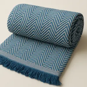 Zigzag Pattern Throw