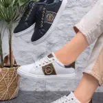 sneakers distinctive designs - MK