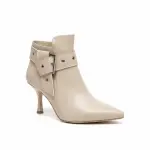 Boot decorated with a stylish buckle R-509 new