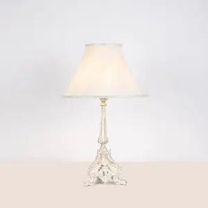 New Classic Table Lamp NCA67