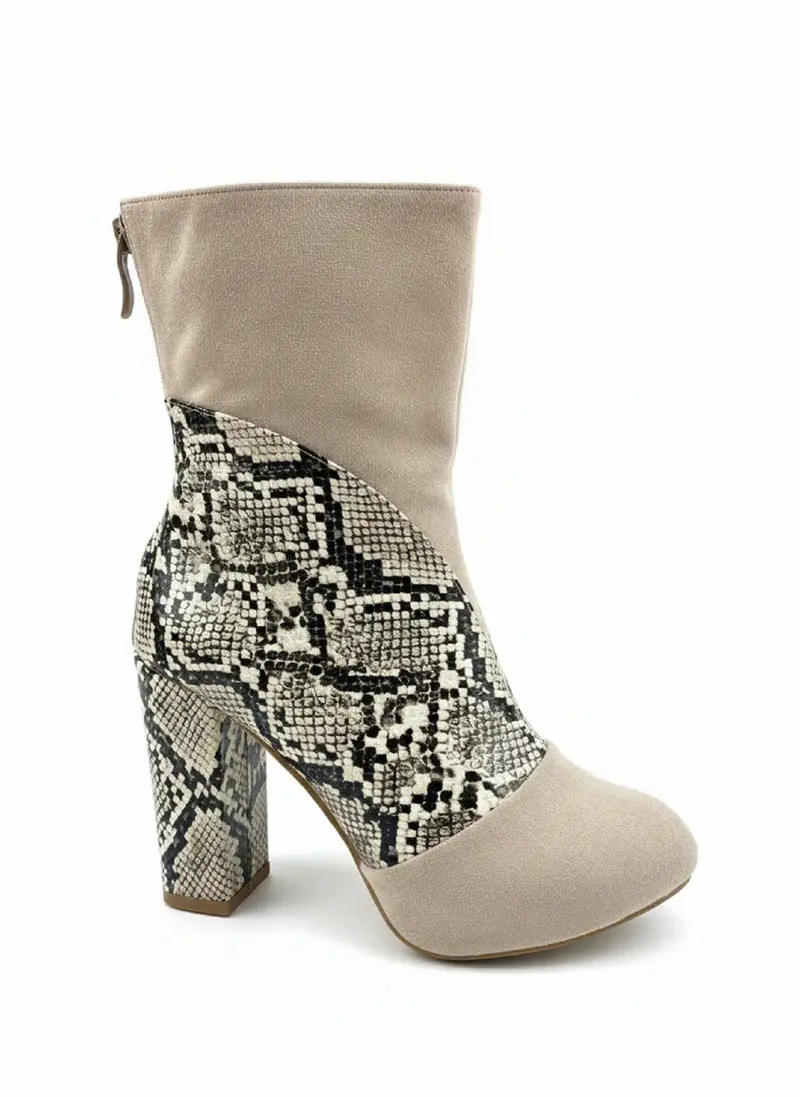 Half-boot suede in Lazar leather B-35
