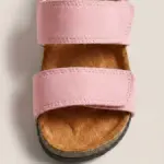 صندل أطفال “Pink”.
