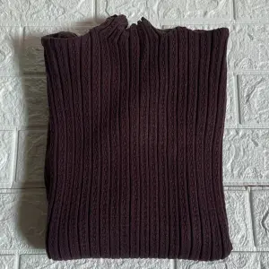 Cut Sleeve Basic (Brown)