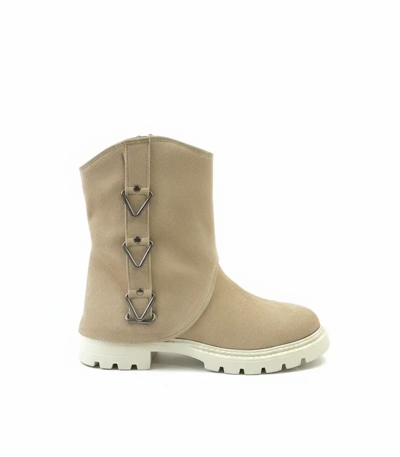 Boot designed with distinctive side buckle B-60