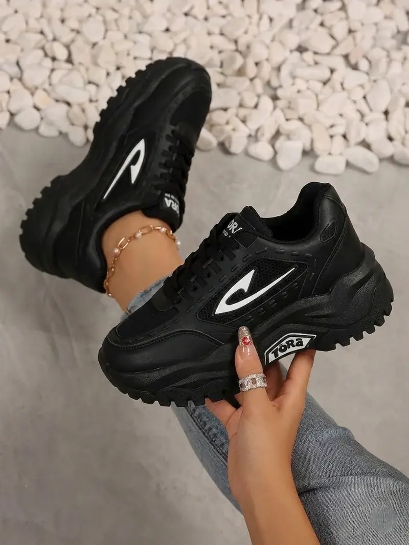 TORA Modern Fashion Sneakers L-20