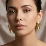 Gold-Tone Ribbed Teardrop Earrings EA-213