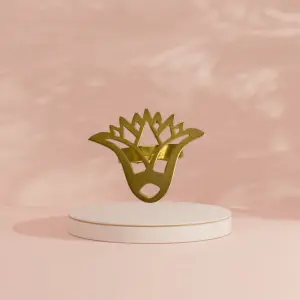 Spiky loutes