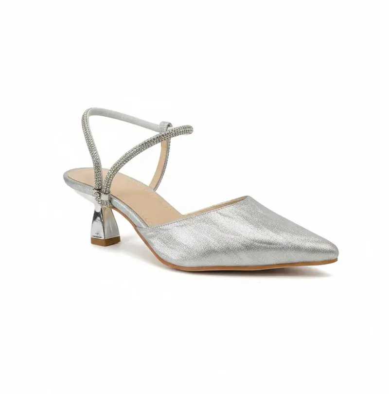 Heel with Sparkling Back Strap and Luxurious Details C-78