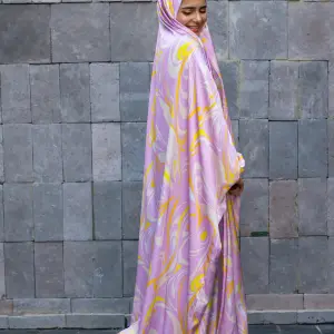 LILA SWIRL PRINT SATIN MALHAFA ISDAL