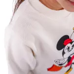 White Sweatshirt with “Minnie shopping queen” Print 🤍😍