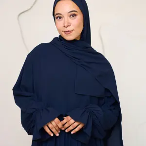 MAUVE SHADOWS MALHAFA ISDAL