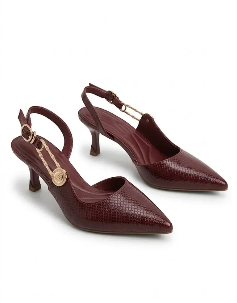 Elegant Heels with Chic Side Detail C-113