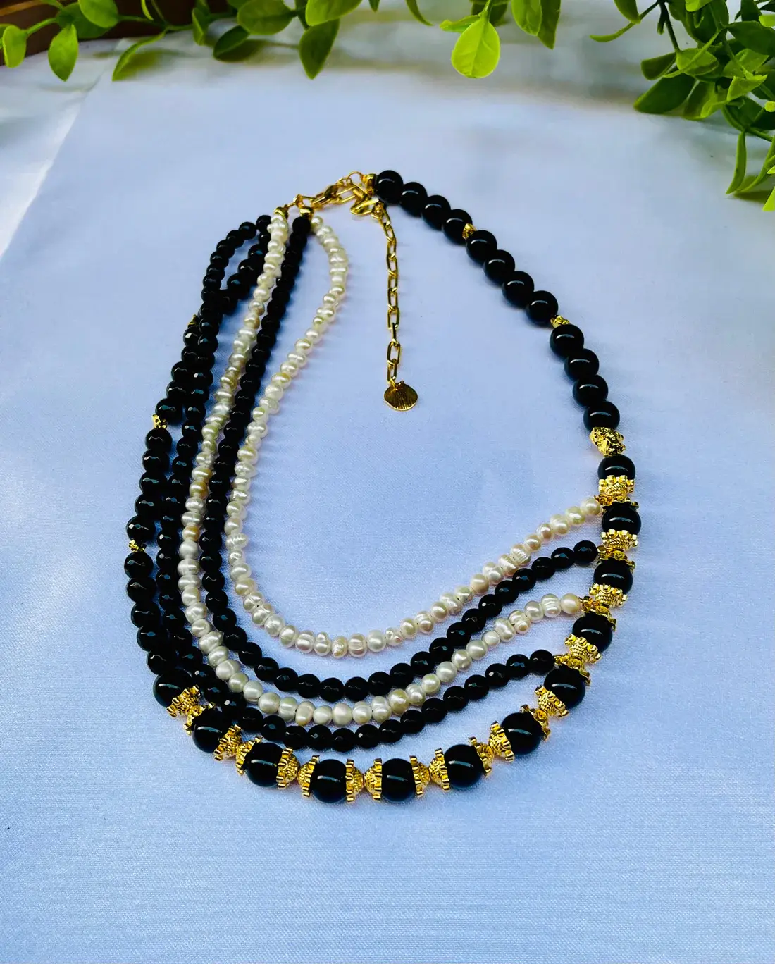 "ليالي" (Layali)