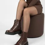Luxury boot with a classic design B-53