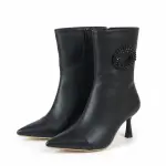 Elegance Boot with Crystal Ring R-405