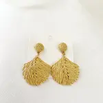 Beige Oyster Shell Earrings