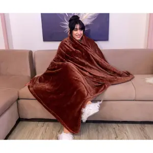 Flannel Fleece Throw Blanket (Brown)
