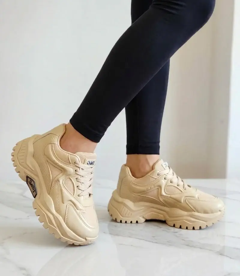 Casual sneakers L-16