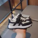 Runner Shoes