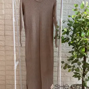 Rib Dress (Caffee)