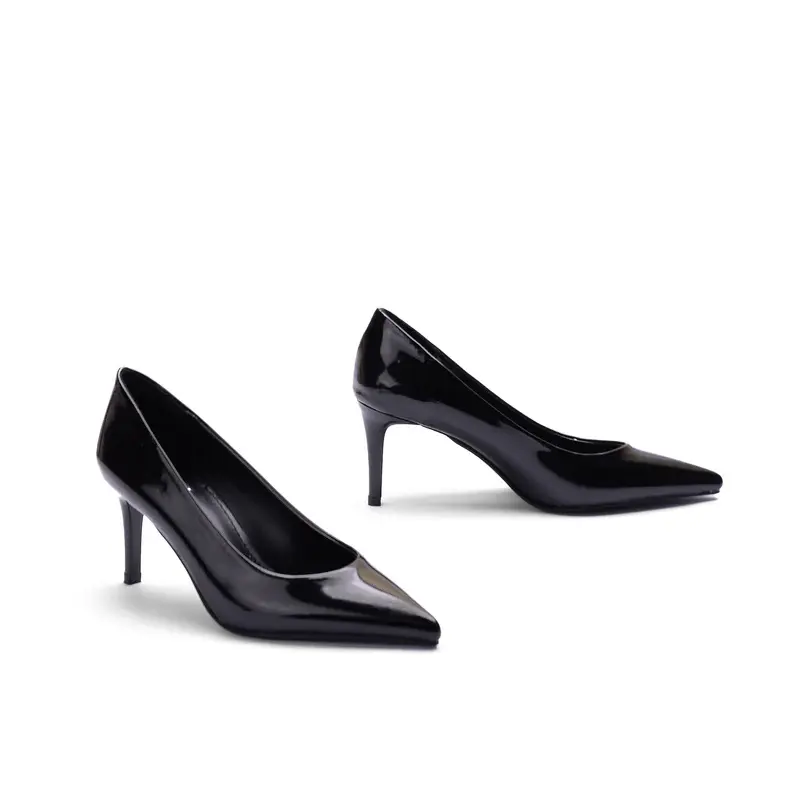 Sandal Shiny With Sleek Heel - R-803