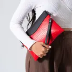 Chic Texture Clutch Bag-red