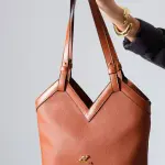 V-Cut Shoulder Bag-camel