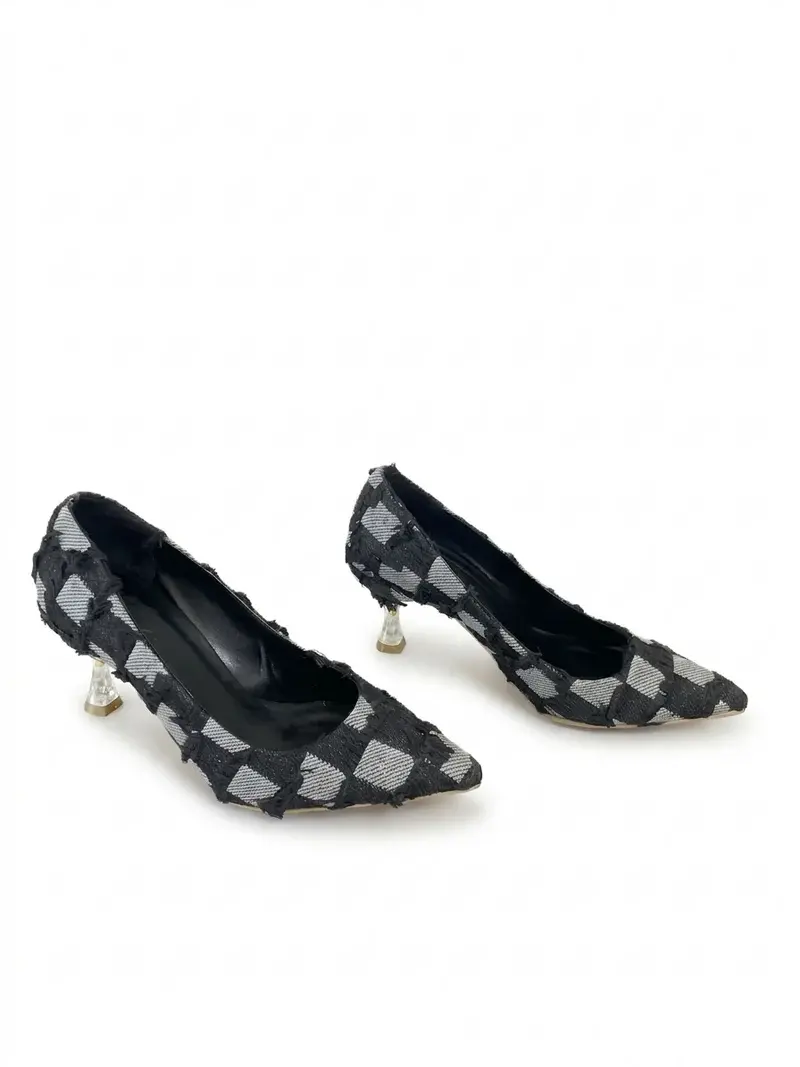 Elegant Checkered Pattern Heels with Luxe Touch C-101