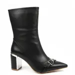 Elegant boot with stylish front buckle detail R-70