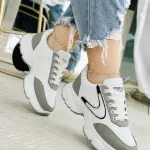 Luxurious and Striking Casual Sneaker L-22