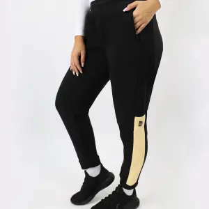 Essential Women's Black Sweatpants