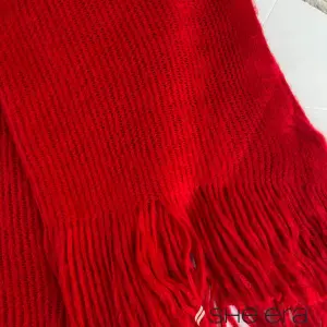 Mikasa Shawl