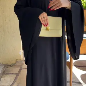 Noorva Classic Abaya – The Essence of Simplicity 🖤✨