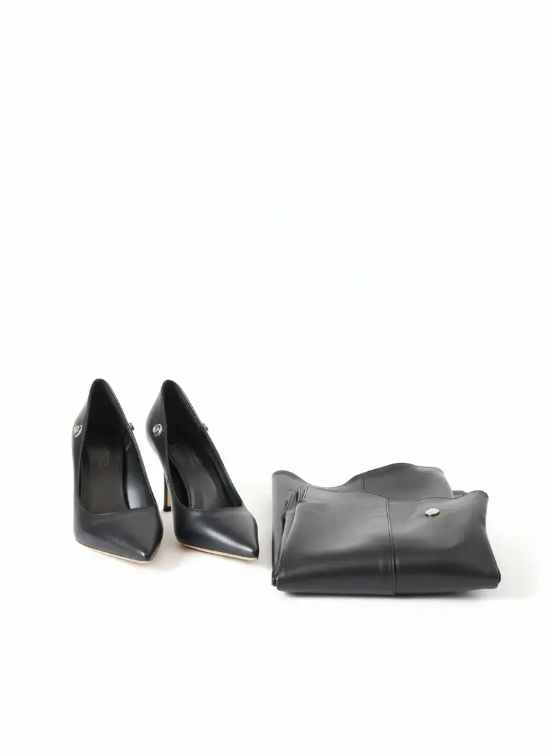 Elegance Leather Boots R-888