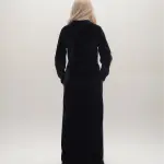 Detailed & Elegant Embroidery for Winter Comfort