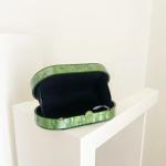 Verde Lithia Clutch