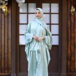 GREEN LILLY CLASSIC SATIN ISDAL