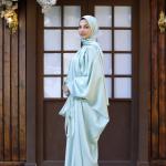 GREEN LILLY CLASSIC SATIN ISDAL