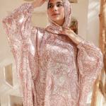 BLUSHING PETALS PRINT CLASSIC SATIN ISDAL