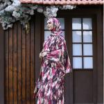 FUCHSIA STROKES PRINT CLASSIC SATIN ISDAL