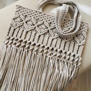 شنطه مكرميه